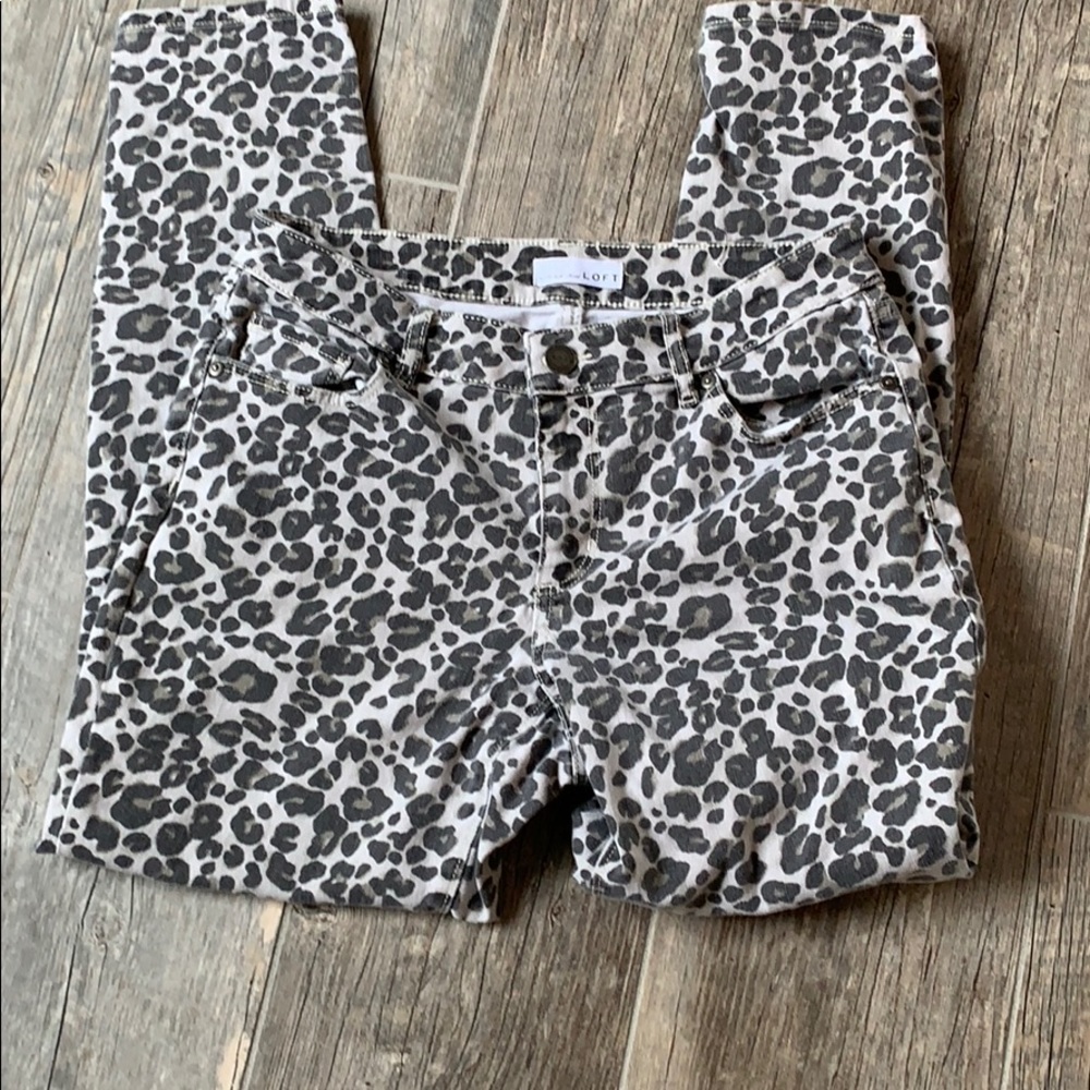 Loft size 6 leopard jeans